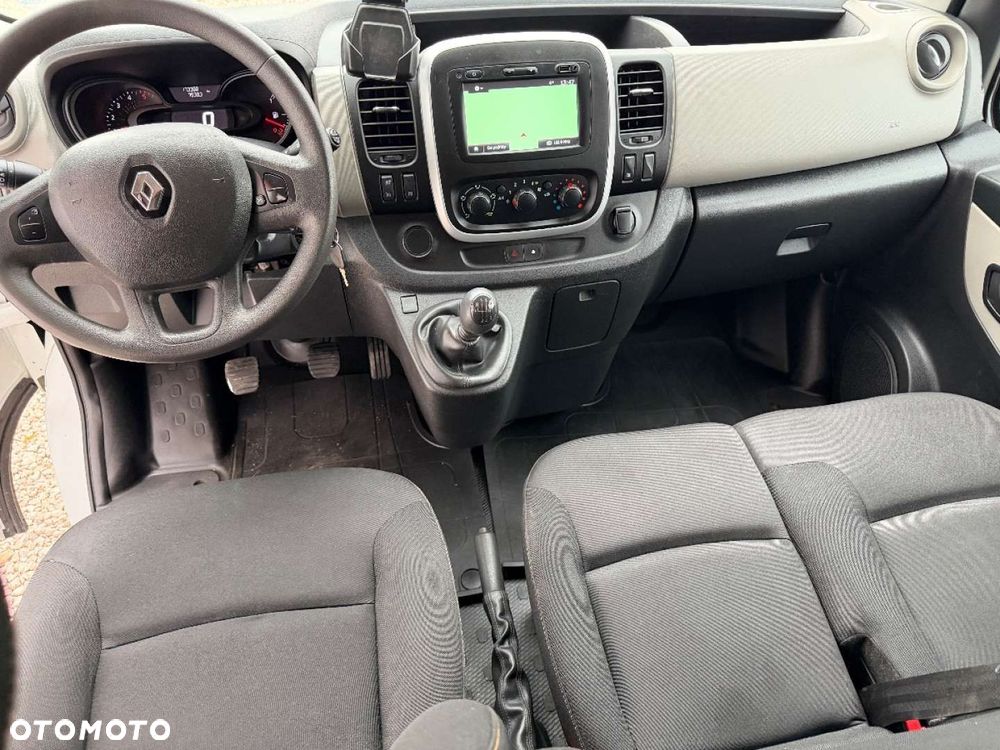 Renault Trafic - 10