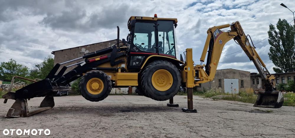 Caterpillar 432D - 14