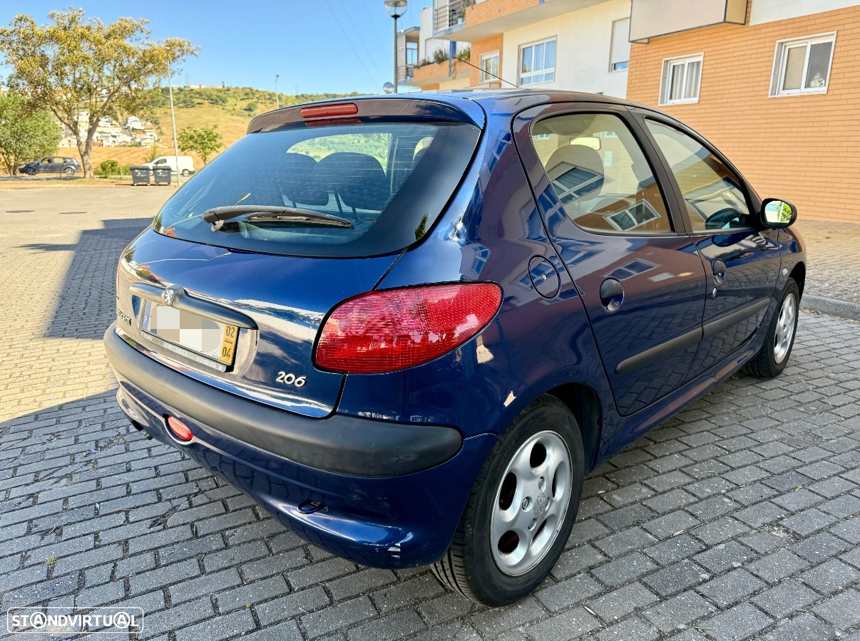 Peugeot 206 1.1 XR - 5