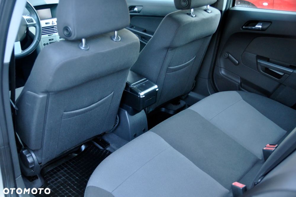 Opel Astra 1.4 Enjoy - 8