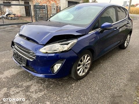 Ford Fiesta 1.0 EcoBoost S&S TITANIUM X - 2