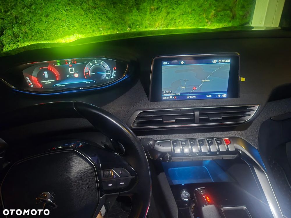 Peugeot 3008 - 22