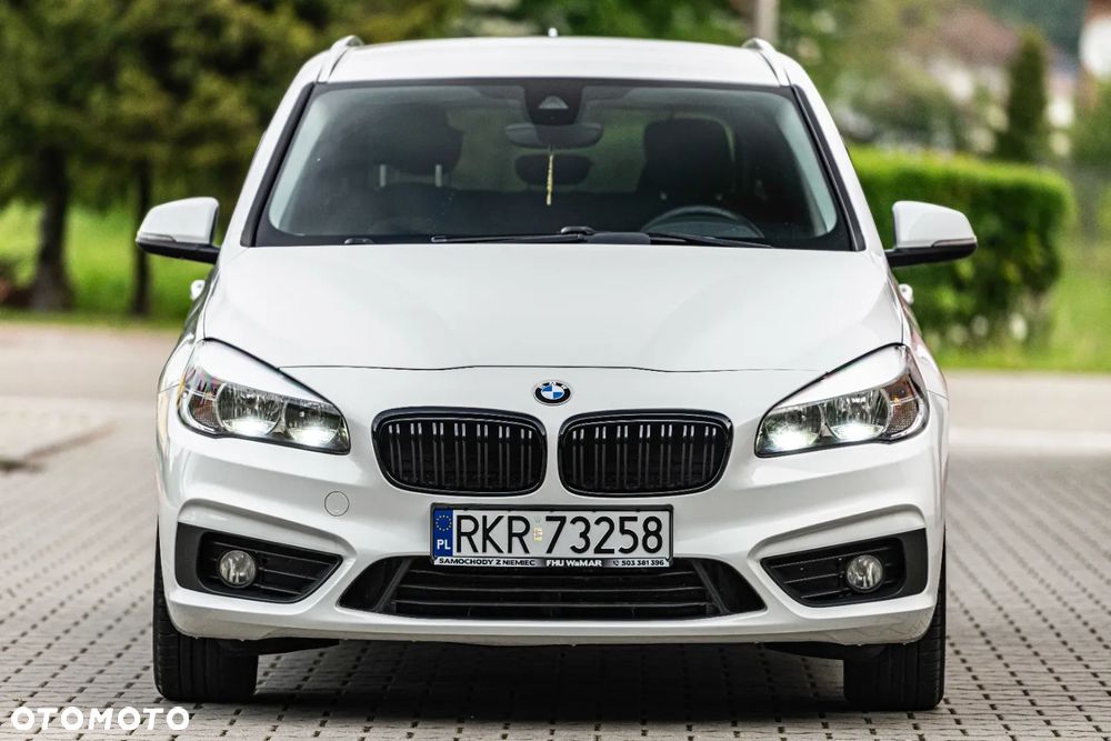 BMW Seria 2 218d Sport-Aut - 9