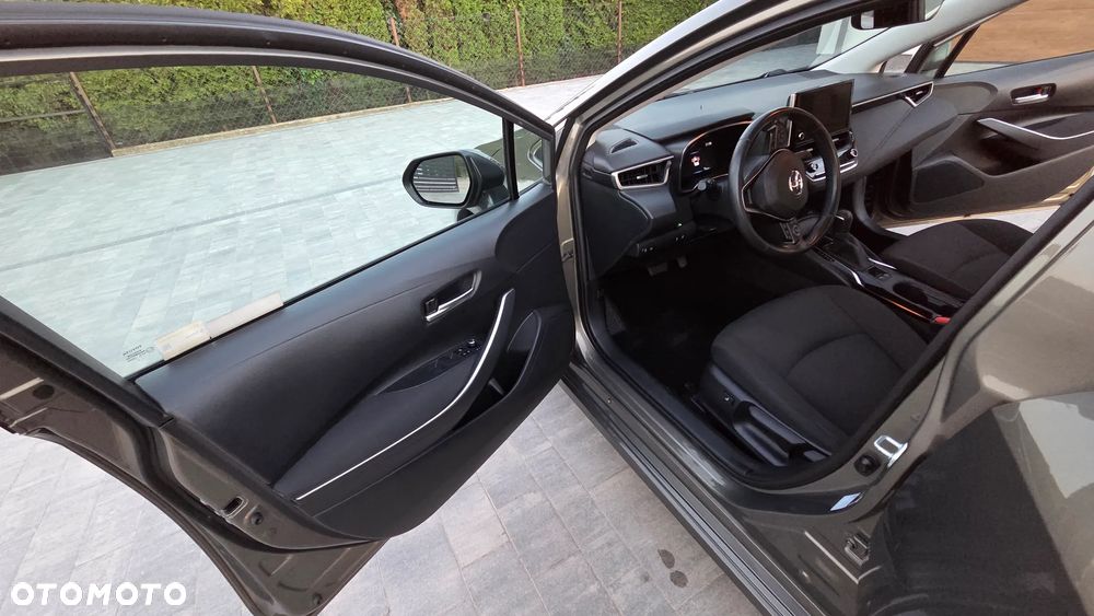 Toyota Corolla 1.8 Hybrid Comfort - 25