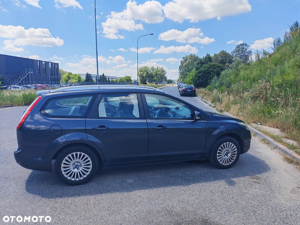 Ford Focus 2.0 Titanium - 11