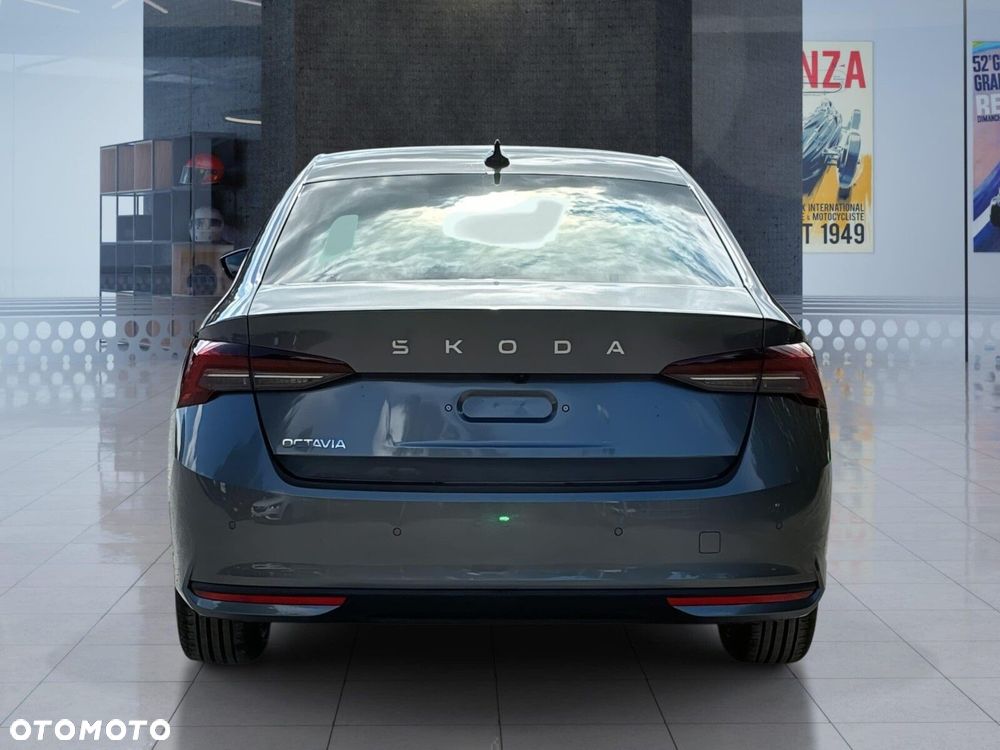Skoda Octavia - 10