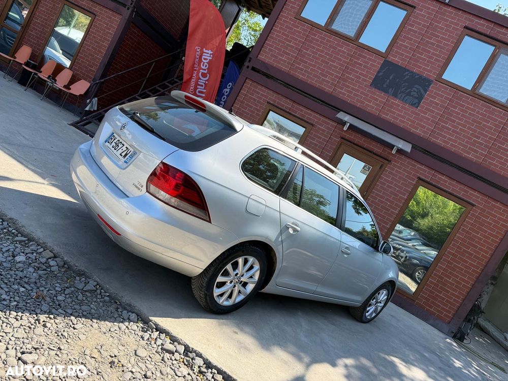 Volkswagen Golf - 29
