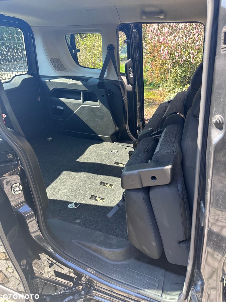 Fiat Doblo 1.4 T-Jet 16V More - 9