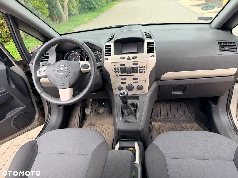 Opel Zafira 1.9 CDTI Enjoy - 14