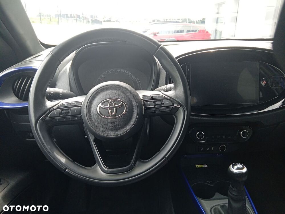 Toyota Aygo X - 16