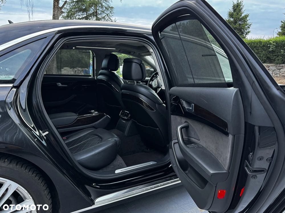 Audi A8 4.0 TFSI cylinder on demand quattro tiptronic Lang - 11