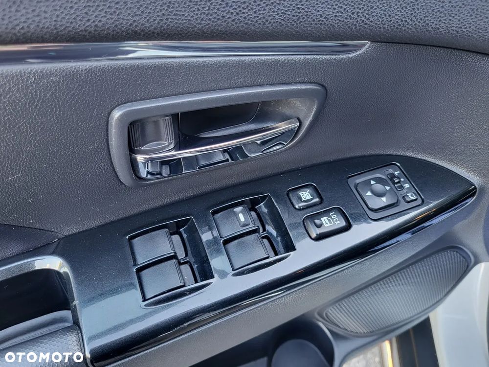 Citroën C4 Aircross e-HDi 150 Stop & Start 4WD Exclusive - 28