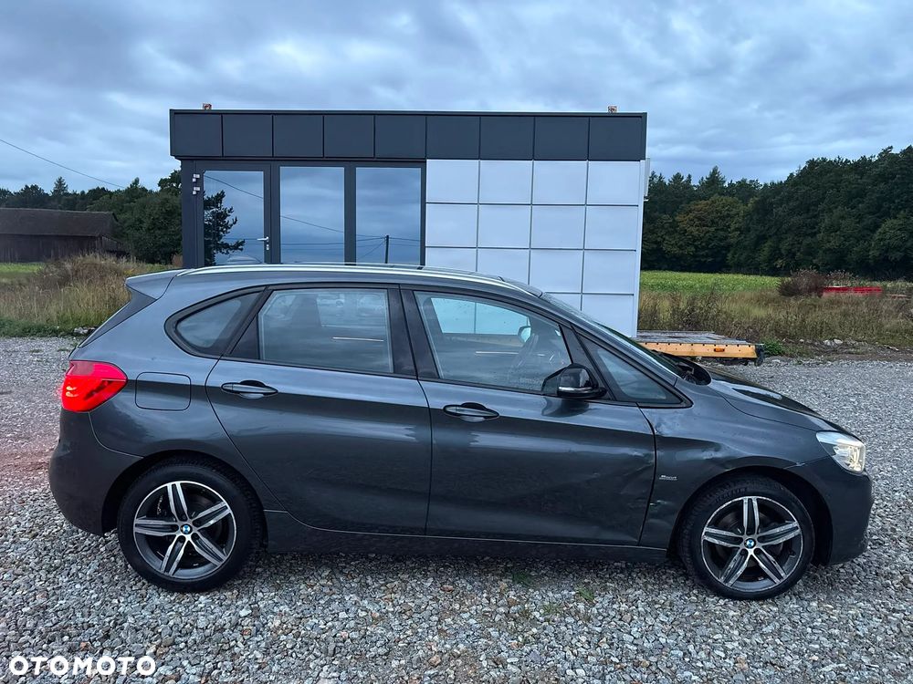 BMW Seria 2 218i Sport Line - 30