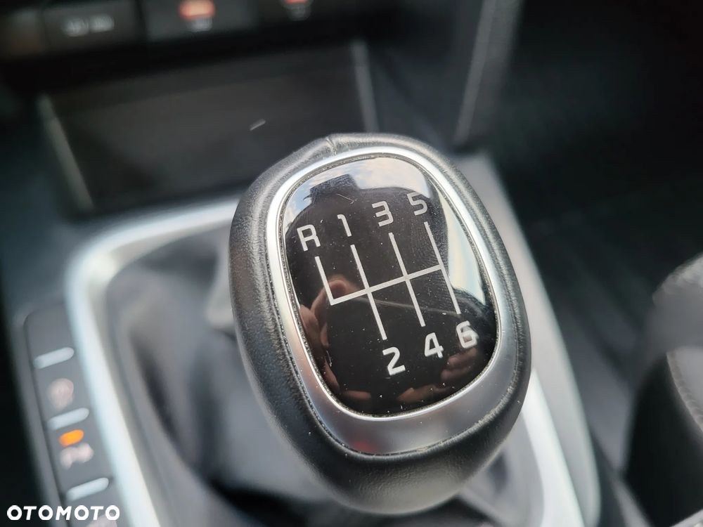 Kia XCeed 1.5 T-GDI M - 21
