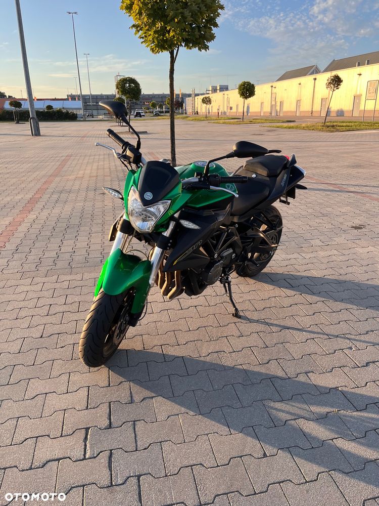 Benelli Inny - 6