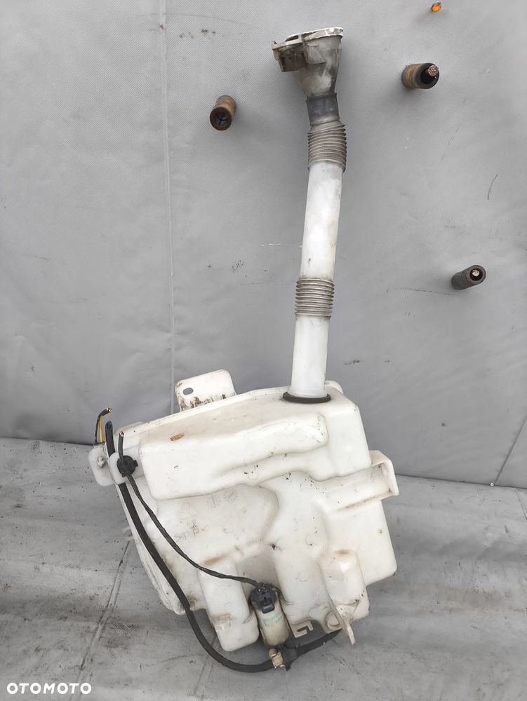 MITSUBISHI ASX ZBIORNIK PŁYNU SPRYSKIWACZY - 1