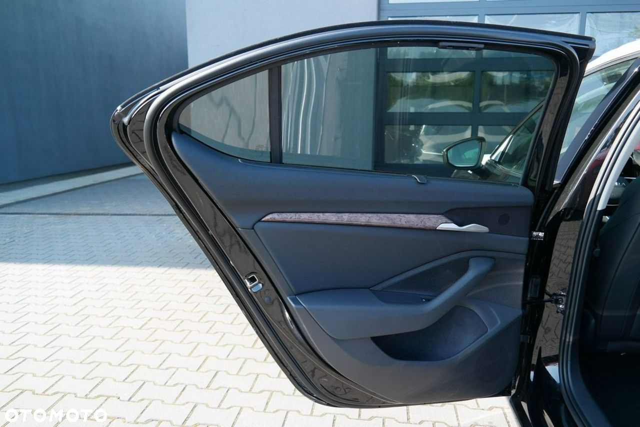 Skoda Superb - 25