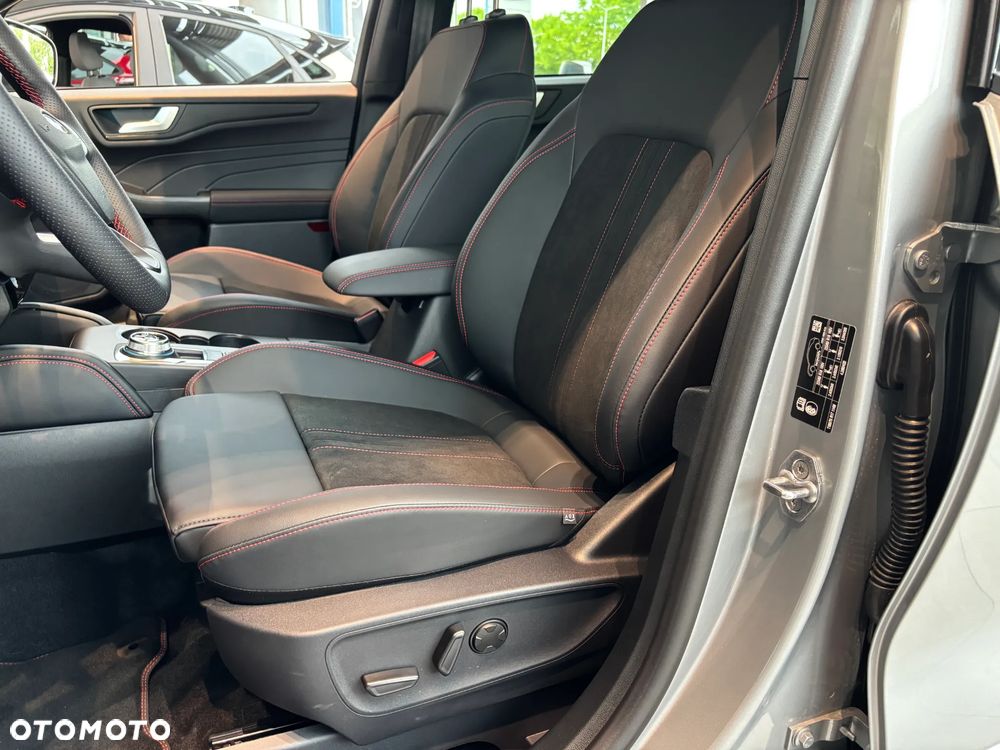 Ford Kuga 2.5 Duratec FHEV ST-LINE X - 12