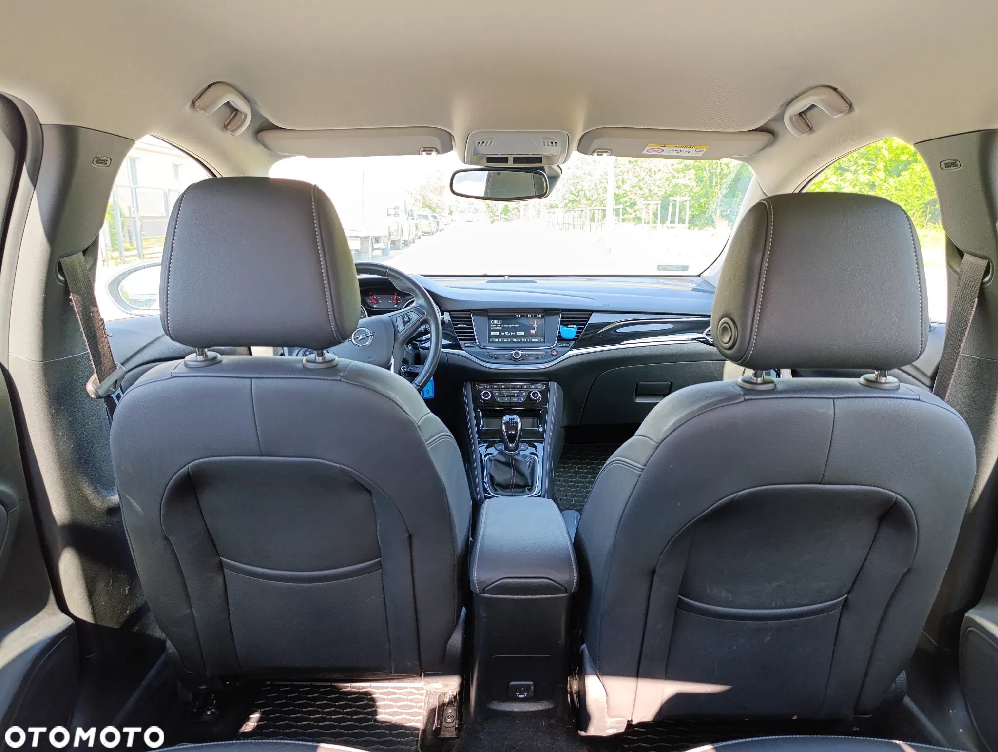 Opel Astra V 1.2 T Elegance S&S - 19