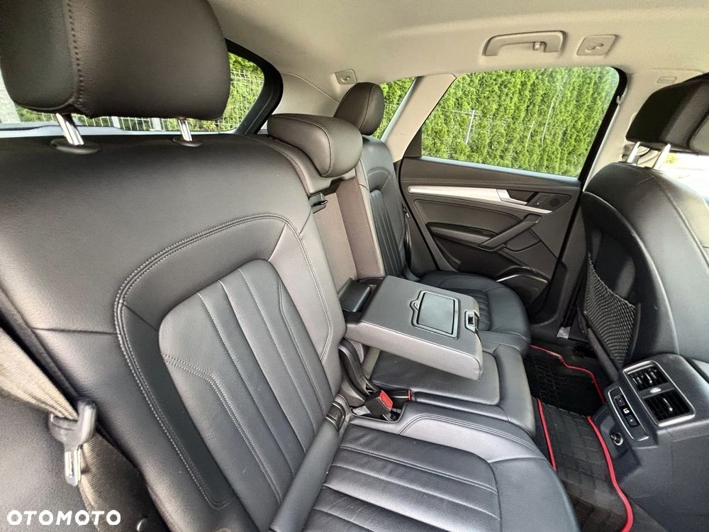 Audi Q5 45 TFSI quattro S tronic design - 14