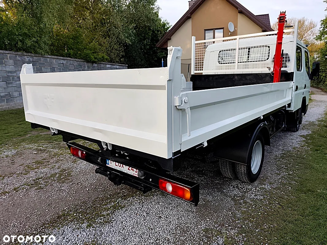 Mitsubishi CANTER - 17