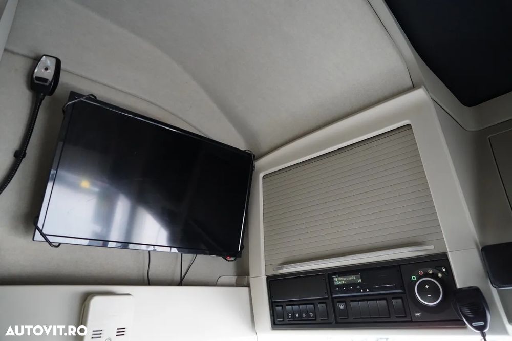 Volvo FH 500 / XXL / I-SAVE / LOWDECK / MEGA / I-PARK COOL / TV / JANTE DIN ALIAJ / CONTRACT DE REPARAȚIE POST-SERVICE - 33