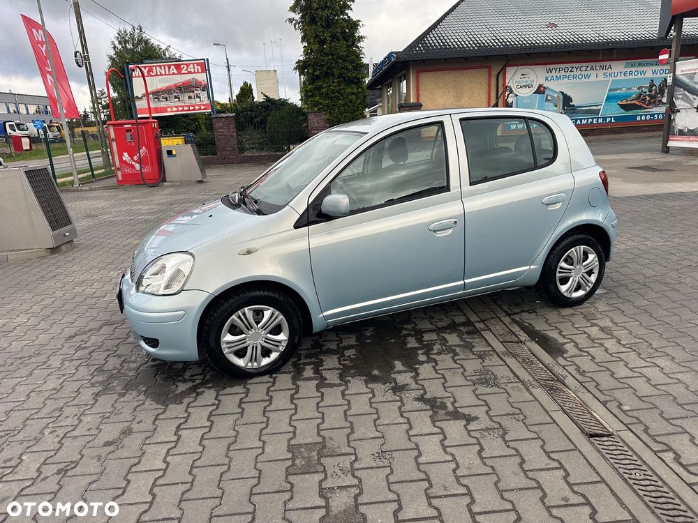 Toyota Yaris 1.3 Edition - 1