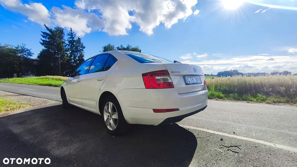 Skoda Octavia 1.6 TDI Ambition - 6