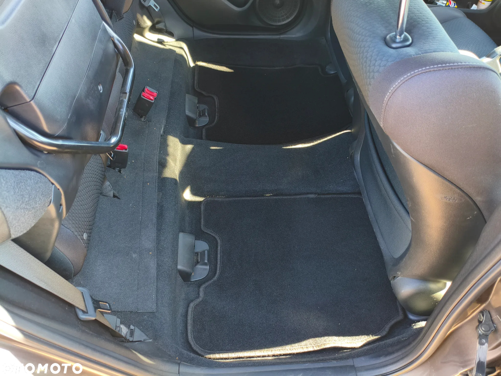 Honda Civic 1.4 Comfort - 13