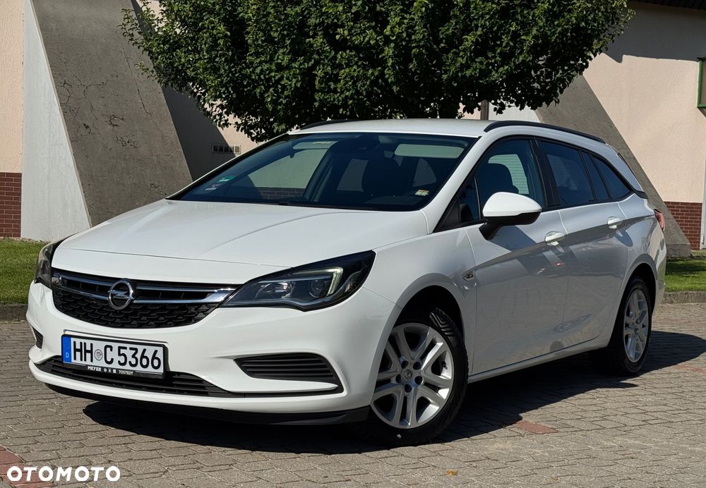 Opel Astra 1.6 CDTI Dynamic - 4
