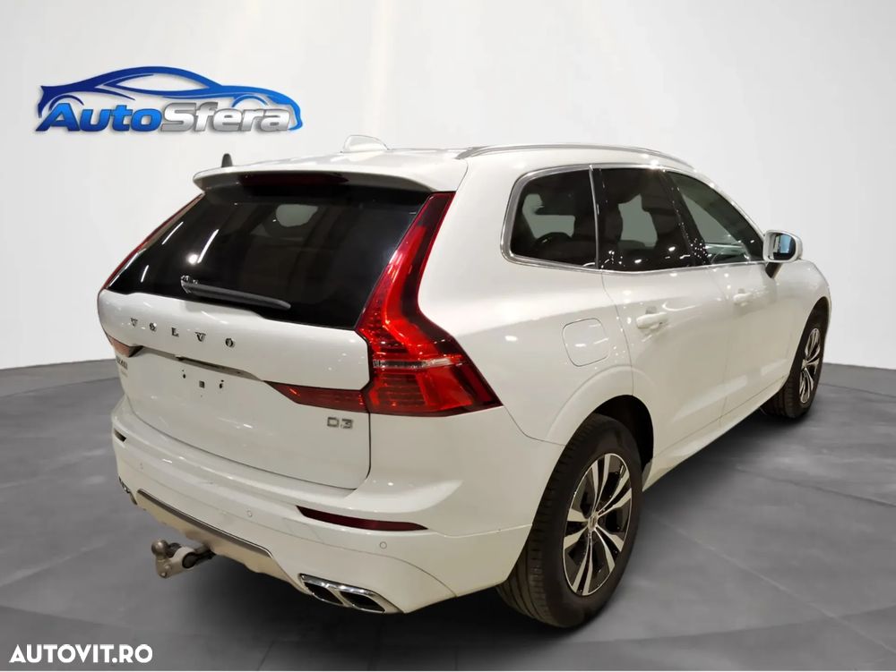 Volvo XC 60 D3 Momentum Pro - 3