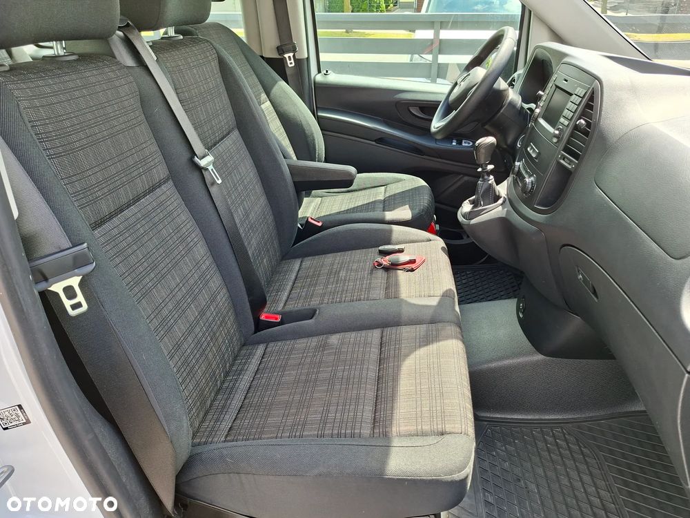 Mercedes-Benz VITO - 16
