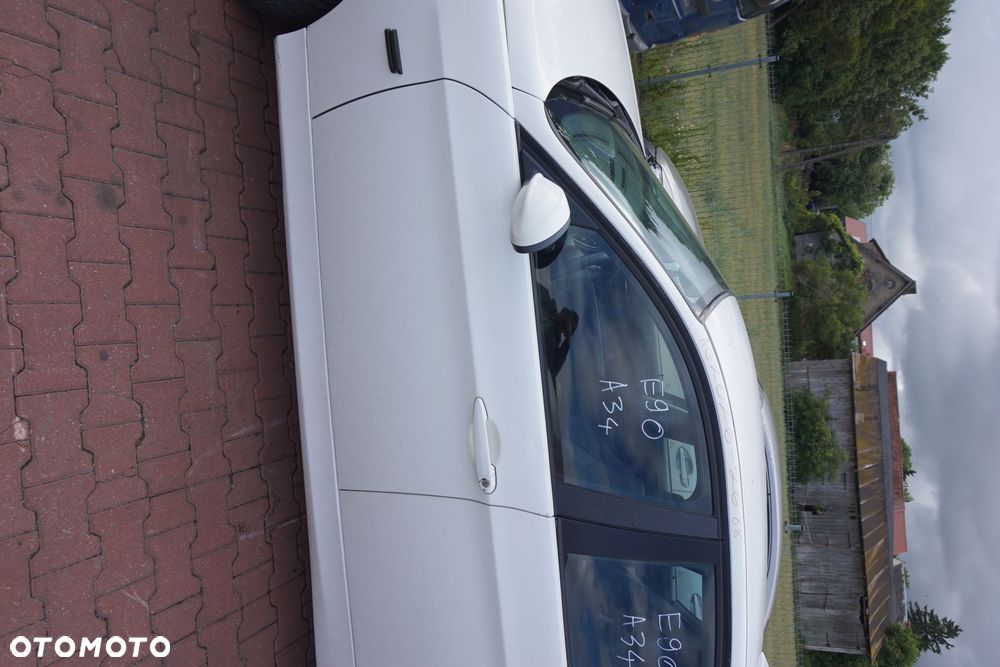 DRZWI PRZEDNIE LEWE 3 E90 SEDAN A34  BIAŁY BMW 2004-2008 - 1