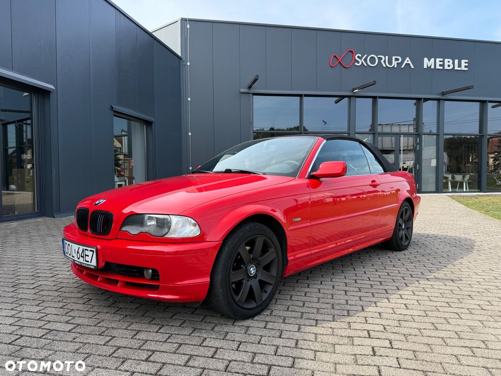 BMW Seria 3 323i - 3