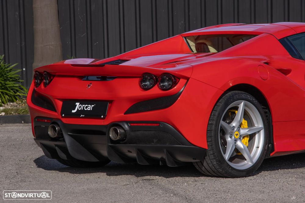 Ferrari F8 Tributo Spider - 19
