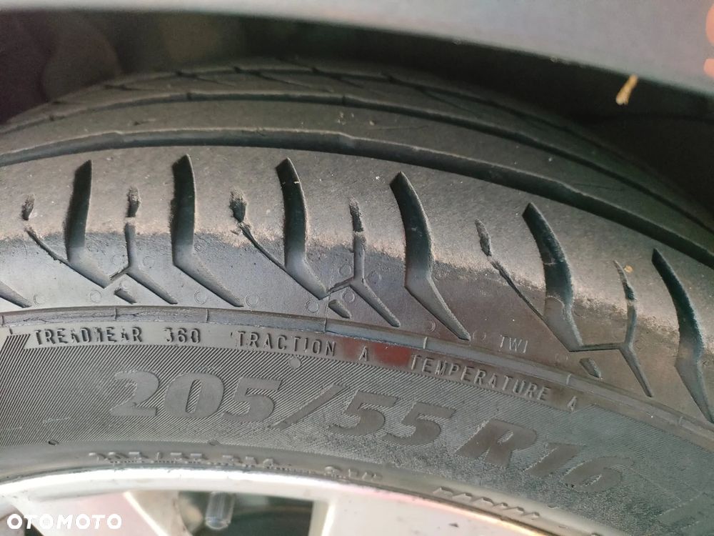 Seat Leon SC 1.6 TDI Reference - 10