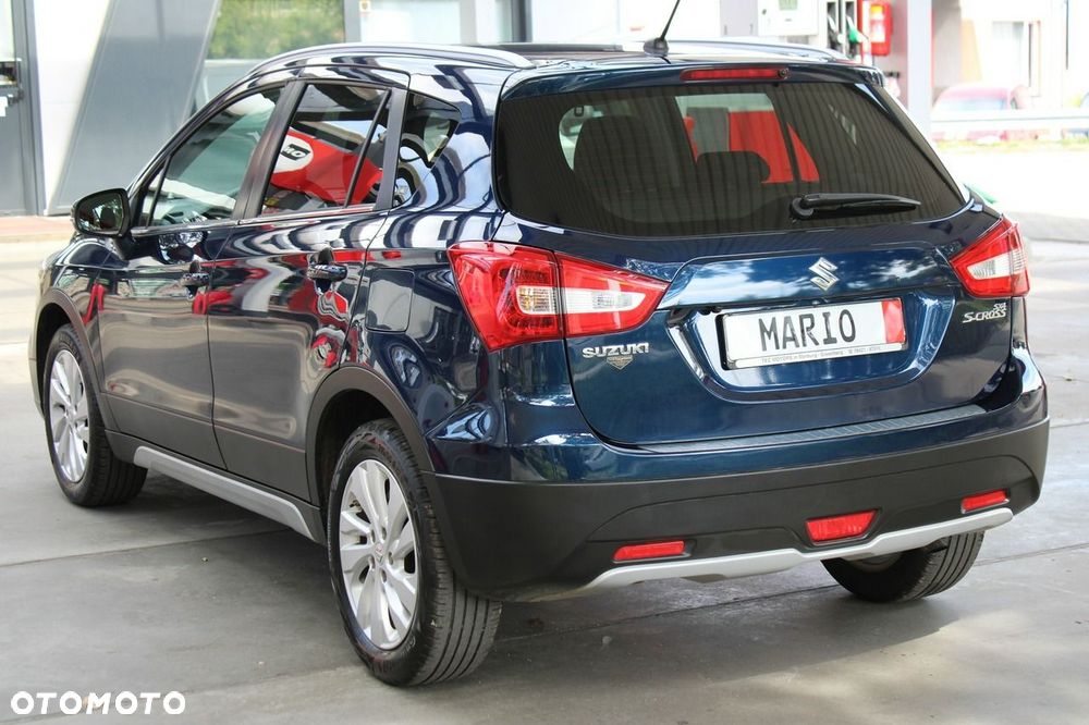 Suzuki SX4 S-Cross 1.4 T Premium - 36