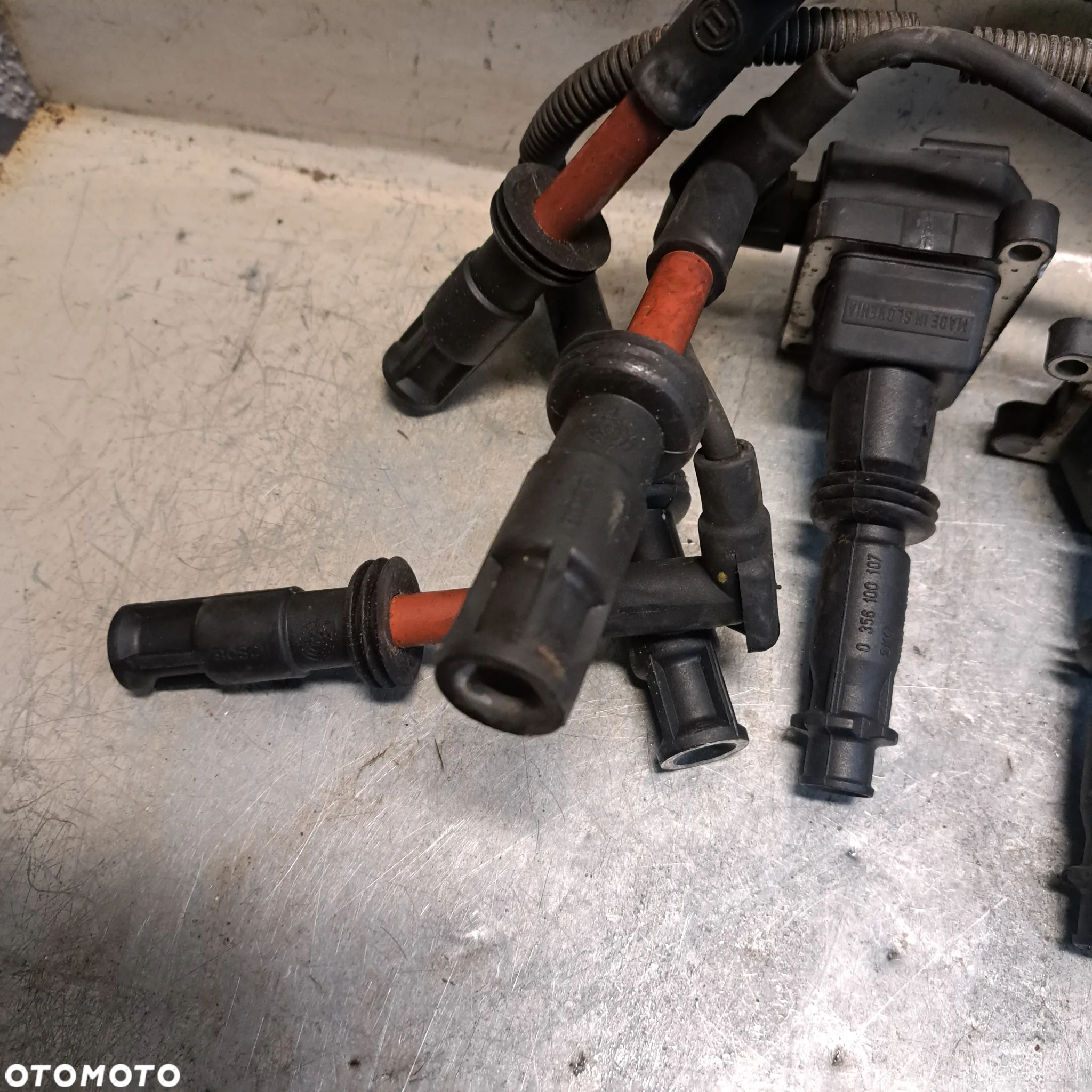 CEWKA ZAPLONOWA PRZEWODY FIAT ALFA ROMEO BOSCH 1 227030 067 - 2