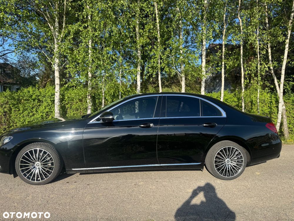 Mercedes-Benz Klasa E 220 d 9G-TRONIC - 2