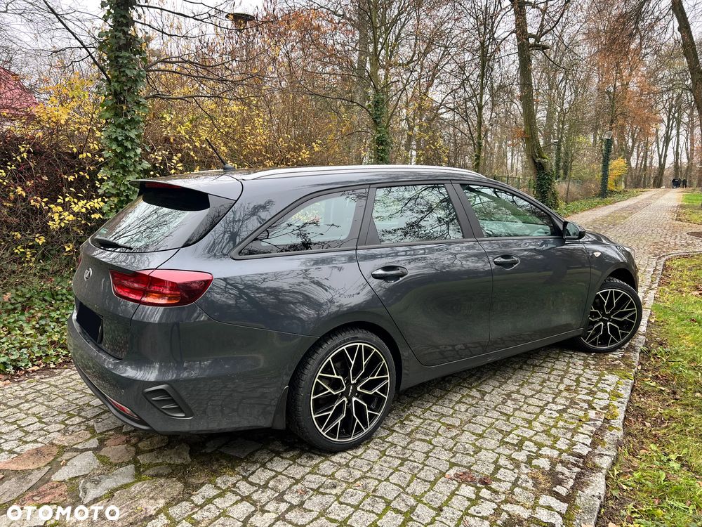 Kia Ceed 1.6 CRDi SCR L Business Line - 9