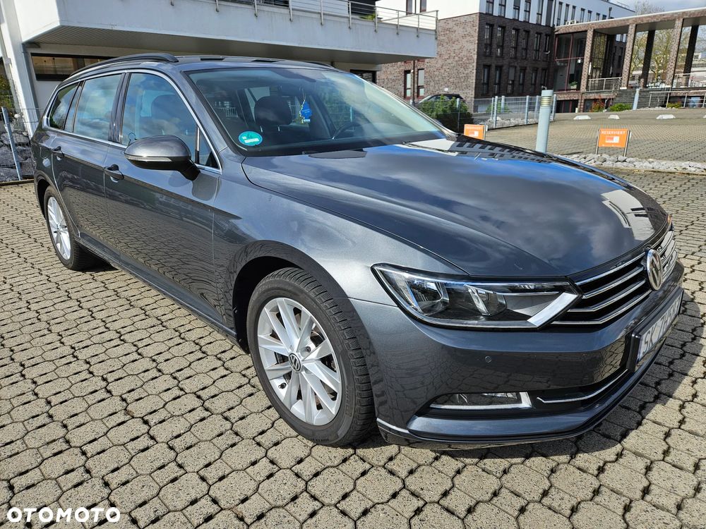 Volkswagen Passat 2.0 TDI (BlueMotion Technology) DSG Highline - 18
