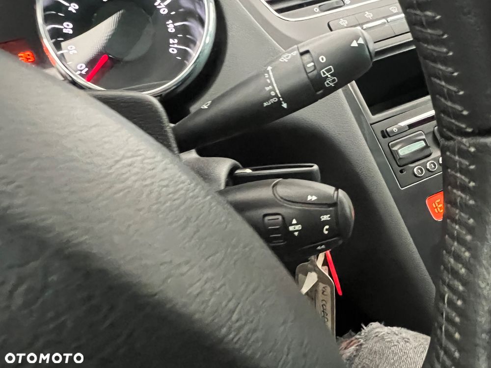 Peugeot 5008 1.2 PureTech Active S&S - 39
