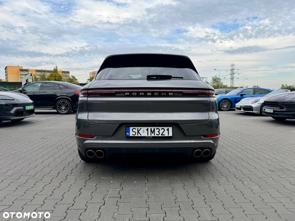 Porsche Cayenne - 9