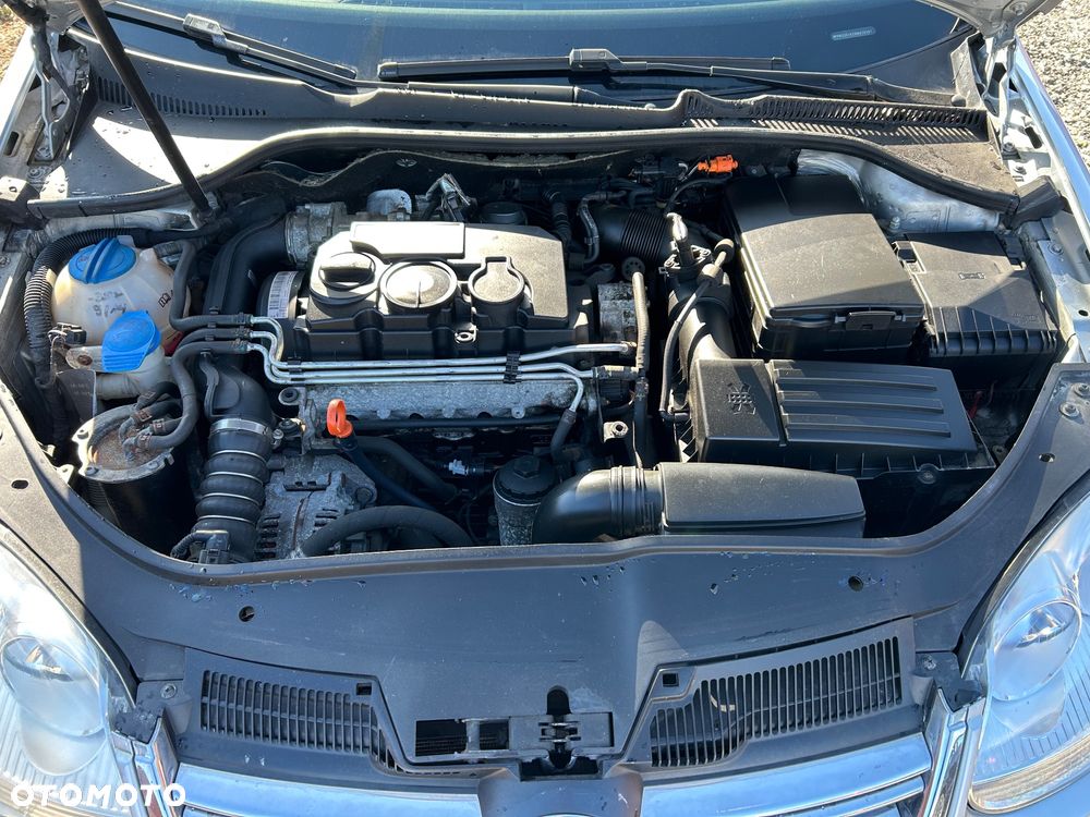Volkswagen Golf - 19