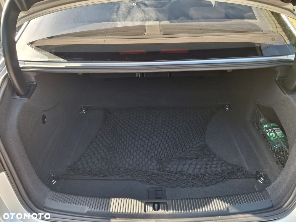 Audi A6 Limousine 2.8 FSI Quattro S tronic - 13