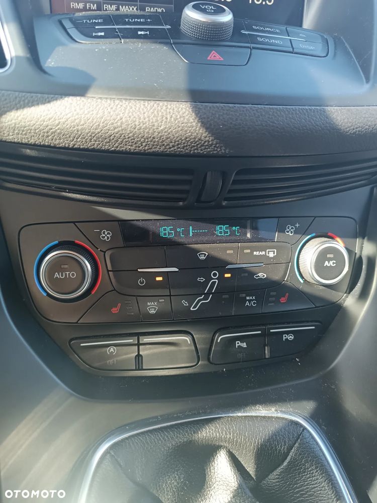 Ford C-MAX 1.5 TDCi Start-Stop-System Titanium - 10