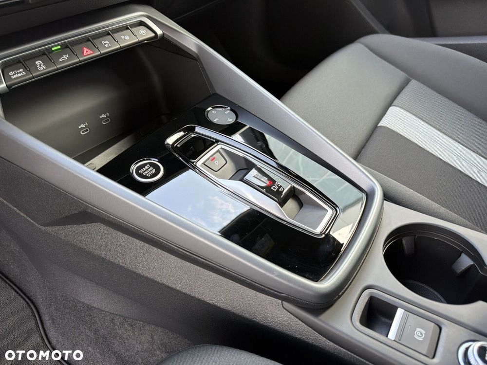 Audi A3 Allstreet - 27