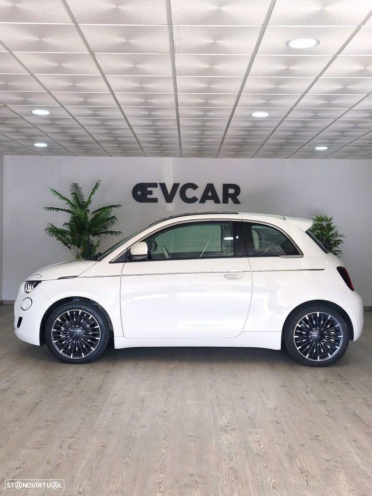 Fiat 500e 3 + 1 La Prima - 32