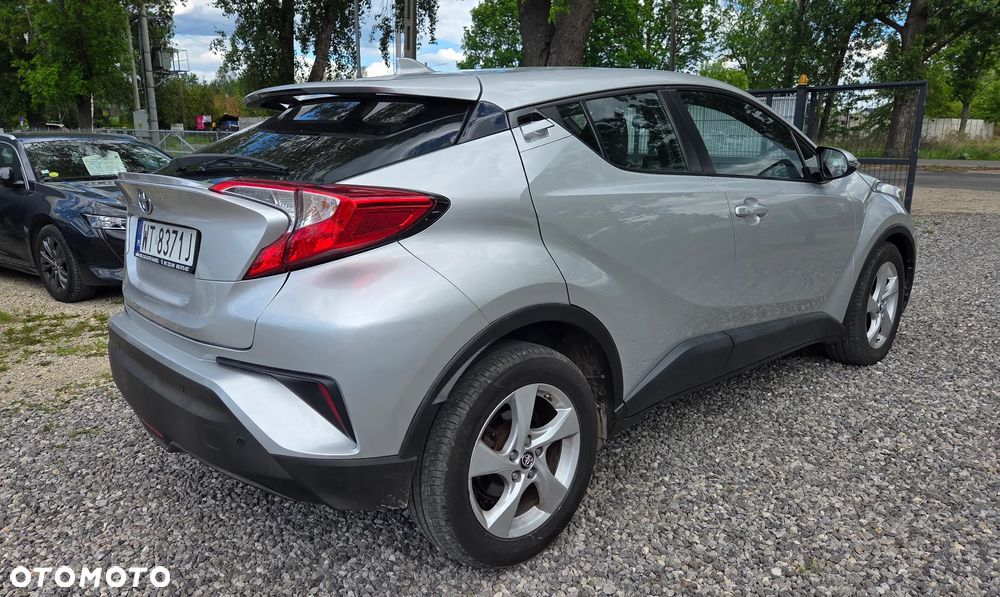 Toyota C-HR Business-Edition - 6