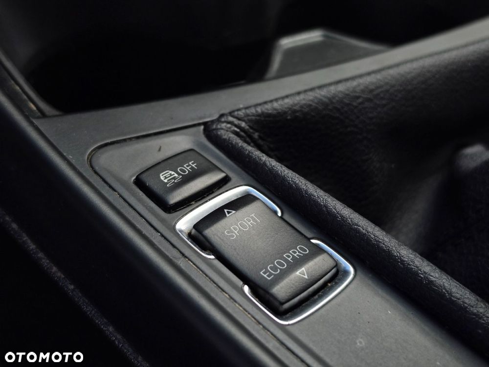 BMW Seria 1 - 26